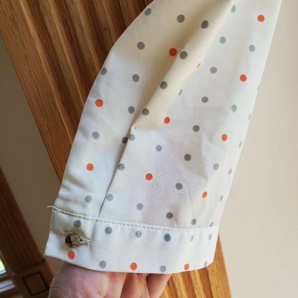 Merona Beige Polka Dot Blouse Size Medium - Picture 10 of 14